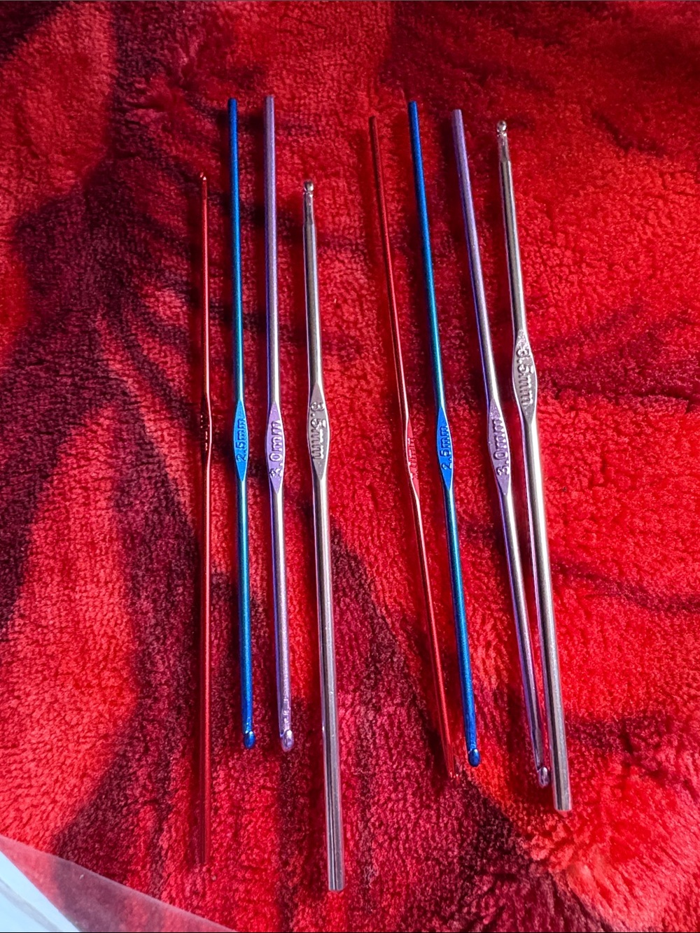 Crochet needles 2.0mm/2.5/3.0/3.5mm